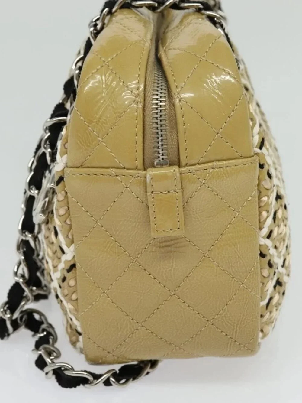 CHANEL Chain Shoulder Bag Enamel Beige CC Auth 125492